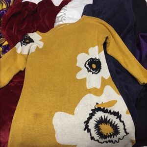 Pretty floral sweater dress